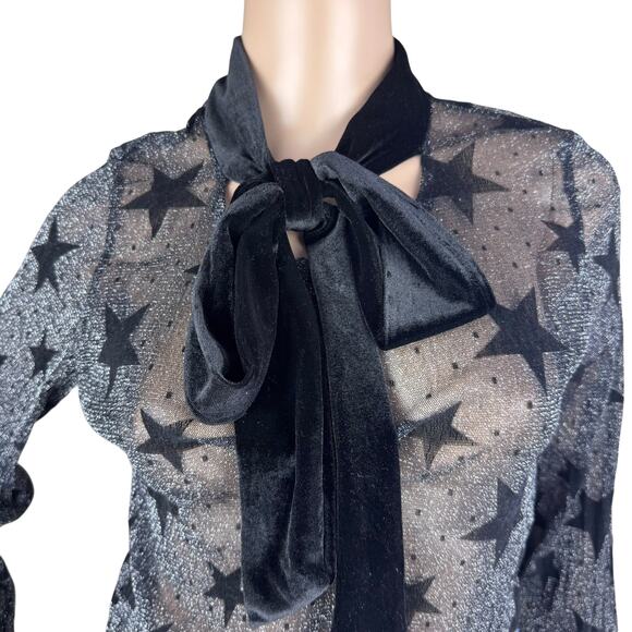 New Haoduoyi Black Stars Tie Front Shimmery Silver Long Sleeves Blouse Size S - Picture 2 of 9